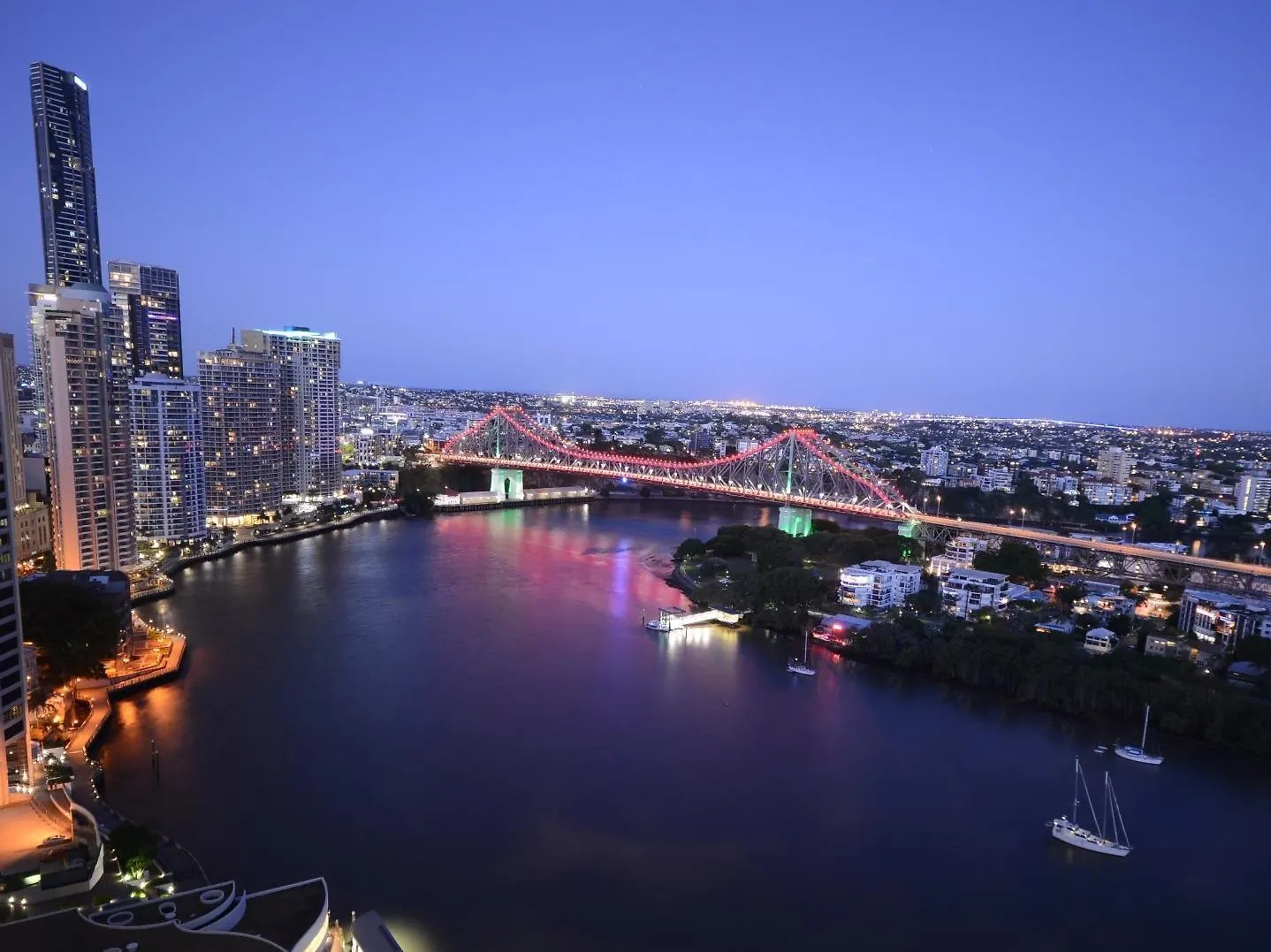 Spring Hill Mews Apartments Brisbane Aparthotel