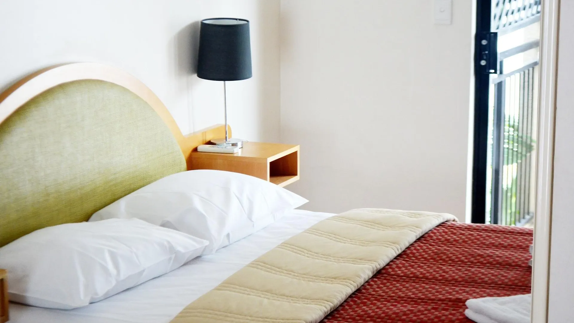 Spring Hill Mews Apartments Brisbane 4*,  Australien